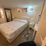 Crispi 169 Comfortable In The Center Of Catania, Near The Sea * كاتانيا