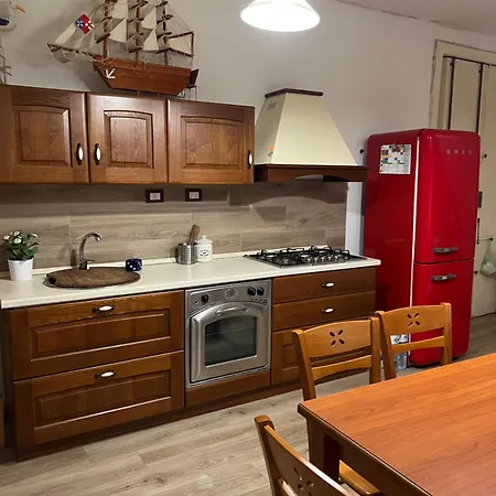 Apartament Crispi 169 Comfortable In The Center Of Catania, Near The Sea Katania